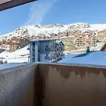 Appartement 2 Chambres Avec Balcon Et Parking